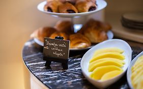 The Convo Porto Hotel&Suites